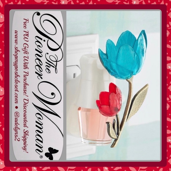 🌺 NWT The Pioneer Woman Blue Tulip Scent Charm Fragrance Oil Diffuser - Picture 2 of 10